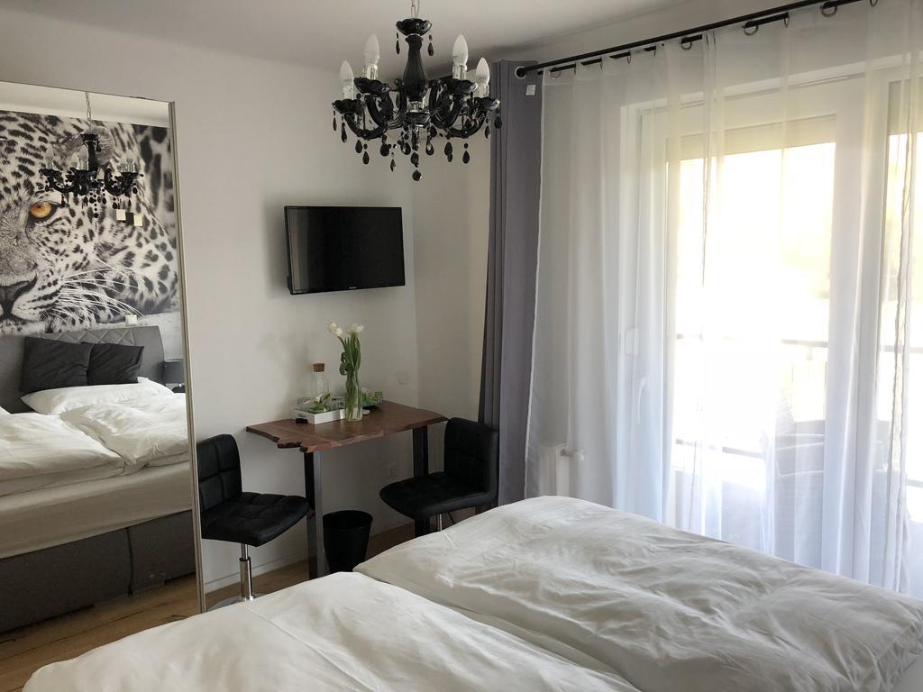Enjoyit Rooms Velden am Wörthersee Dış mekan fotoğraf